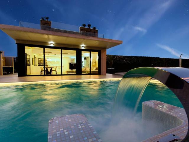 Casa chalet en Venta en Campoamor
