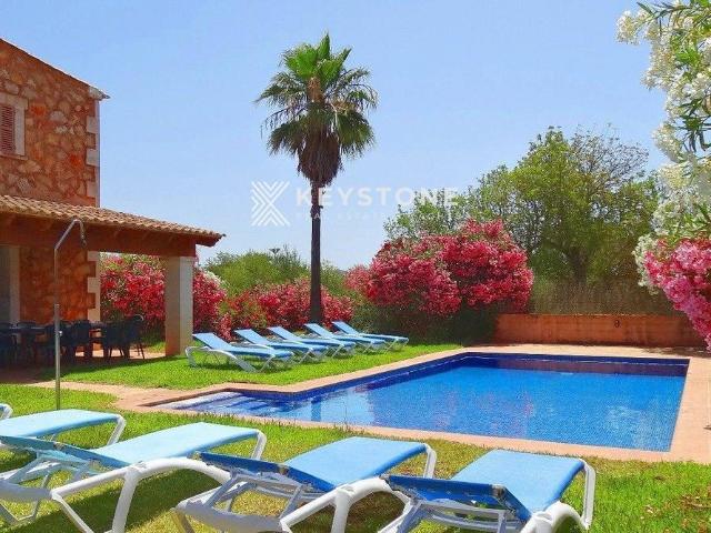 Casa chalet en Venta en Zona Rústica Interior