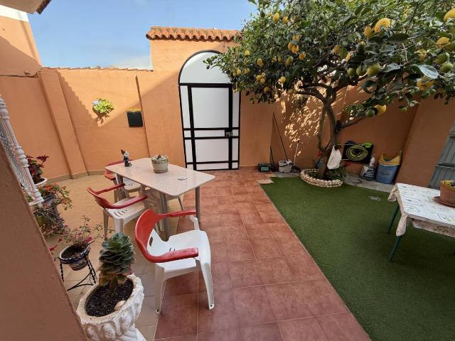 Casa chalet en Venta en Camposoto Gallineras