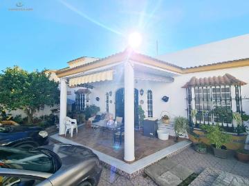 Casa chalet en Venta en Camposoto Gallineras