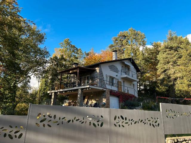 Casa chalet en Venta en Camprodon