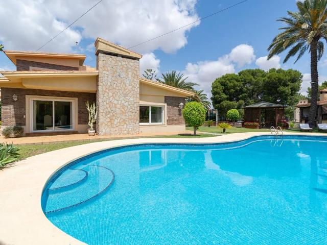 Casa chalet en Venta en Canteras