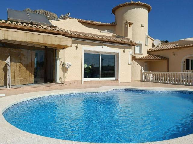 Casa chalet en Venta en Canuta