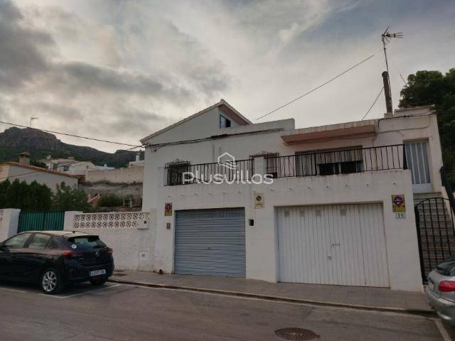 Casa chalet en Venta en Canuta