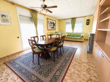Casa chalet en Venta en Canyelles