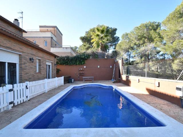 Casa chalet en Venta en Canyelles