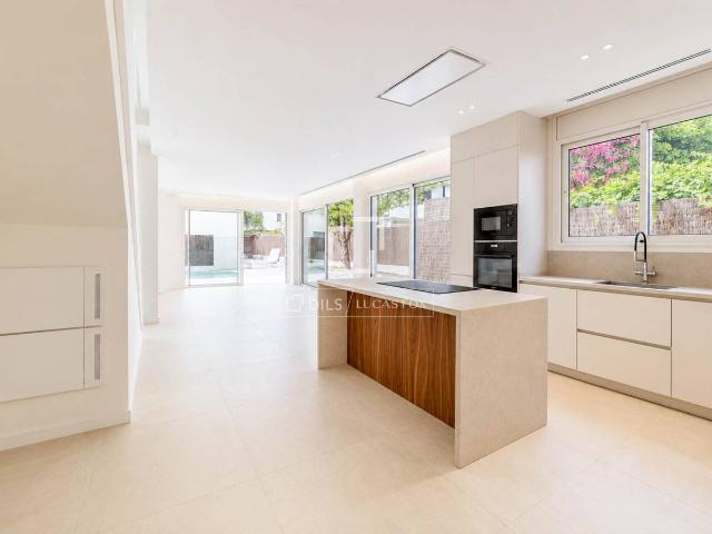 Casa chalet en Venta en Can Girona Terramar Vinyet