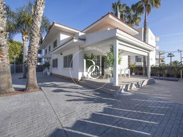 Casa chalet en Venta en Can Girona Terramar Vinyet