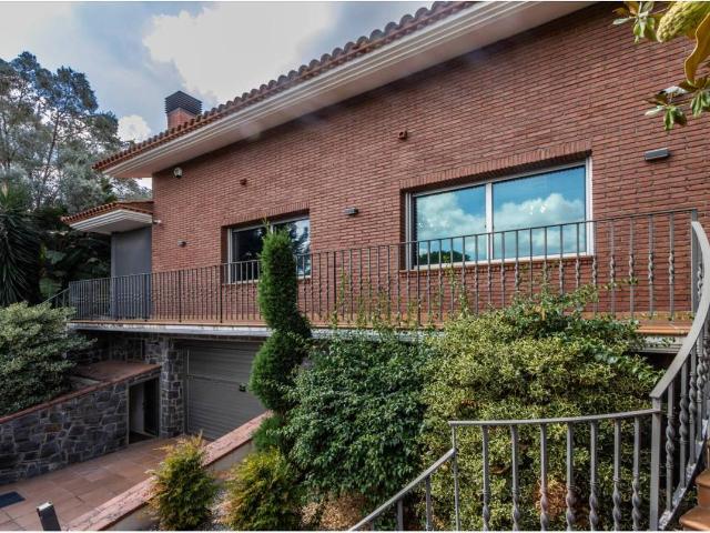 Casa chalet en Venta en Can Llobateres Can Pallars