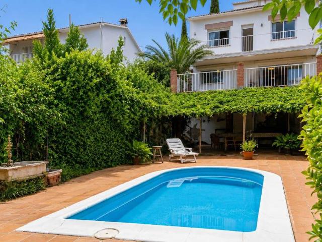Casa chalet en Venta en Can Rial