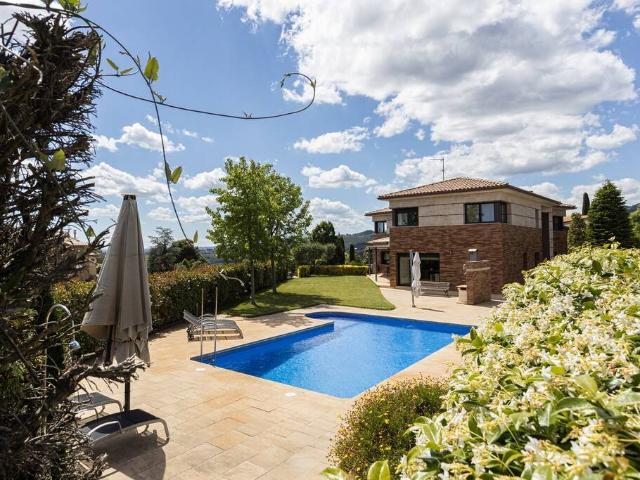 Casa chalet en Venta en Can Violí Can Poi del Bosc