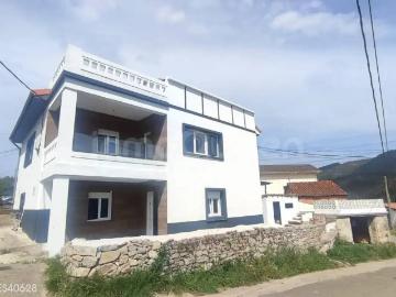 Casa chalet en Venta en Candamo
