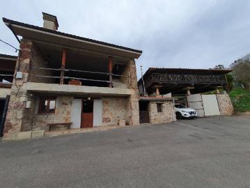 Casa chalet en Venta en Candamo