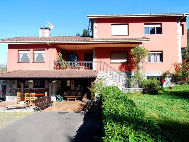 Casa chalet en Venta en Cangas de Onís