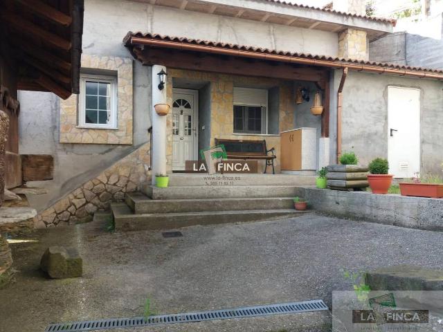 Casa chalet en Venta en Cangas del Narcea