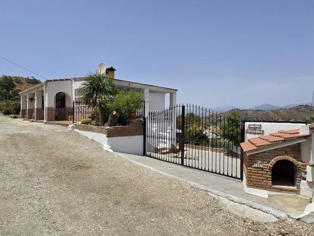 Casa chalet en Venta en Canillas de Aceituno