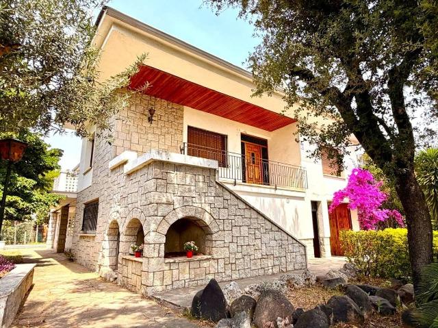 Casa chalet en Venta en Canovelles