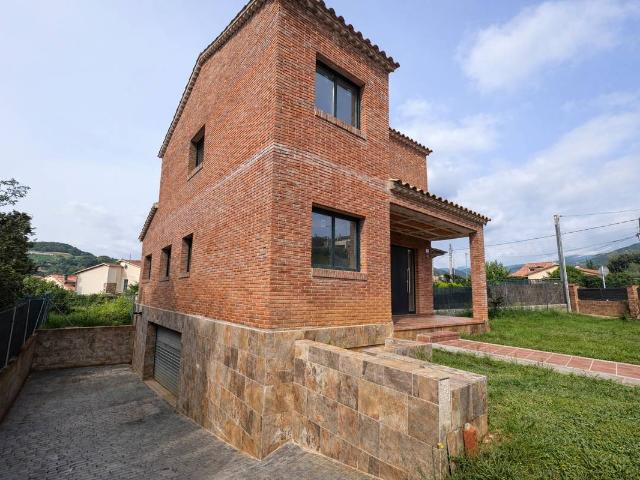 Casa chalet en Venta en Cànoves I Samalús