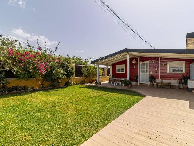 Casa chalet en Venta en Caballero Bonald San José Obrero Guadalcacín