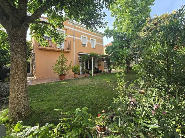Casa chalet en Venta en Cabanillas del Campo
