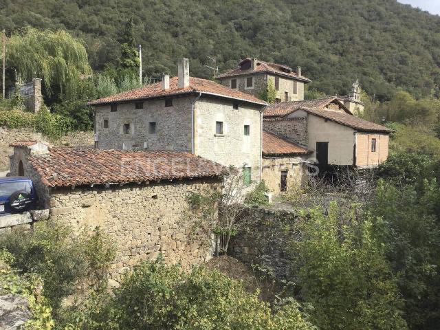 Casa chalet en Venta en Cabezón de Liébana