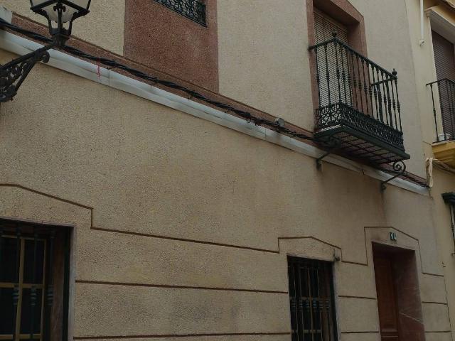 Casa chalet en Venta en Cabra