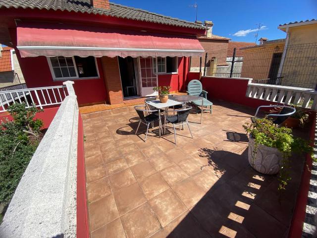 Casa chalet en Venta en Cabral Candeán