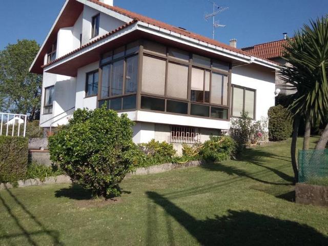 Casa chalet en Venta en Cabral Candeán