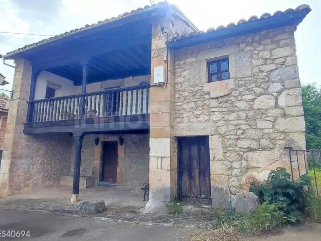 Casa chalet en Venta en Cabrales