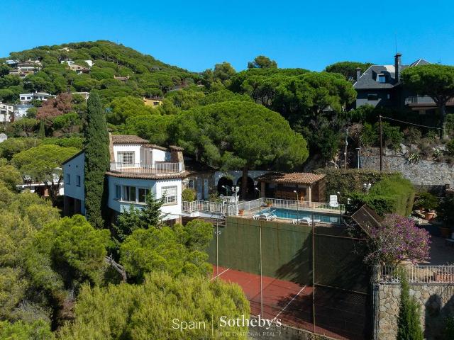 Casa chalet en Venta en Cabrils