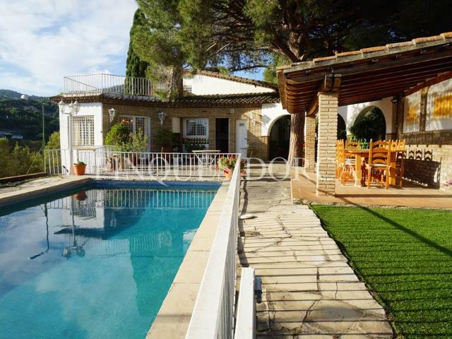 Casa chalet en Venta en Cabrils