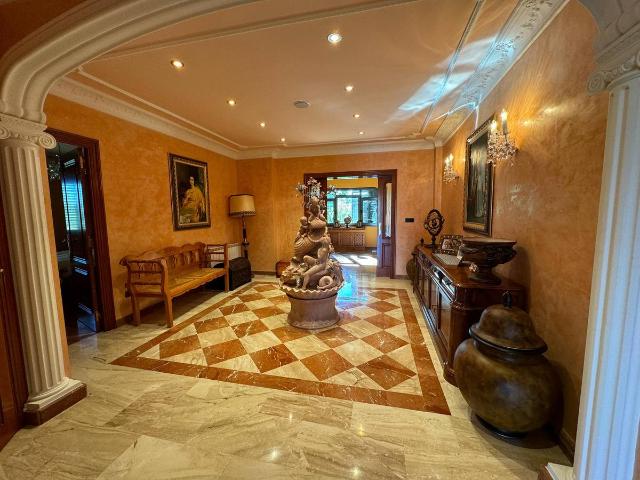 Casa chalet en Venta en Cacabelos