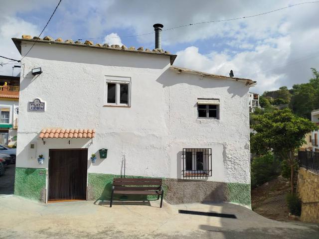 Casa chalet en Venta en Cádiar