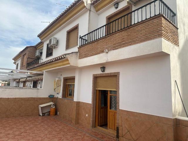 Casa chalet en Venta en Cájar