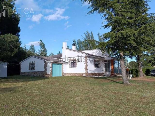 Casa chalet en Venta en Calzada de Valdunciel