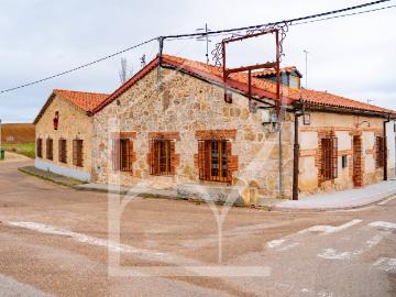 Casa chalet en Venta en Calzada de Valdunciel