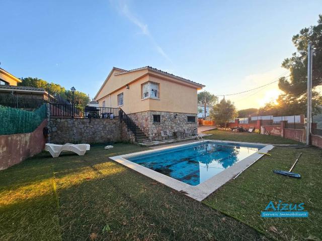 Casa chalet en Venta en Caldes de Montbui