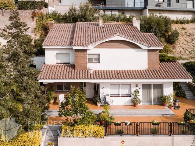 Casa chalet en Venta en Caldes de Montbui