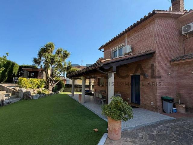 Casa chalet en Venta en Caldes de Montbui