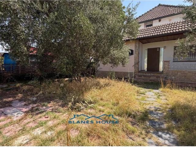 Casa chalet en Venta en Caldes de Malavella