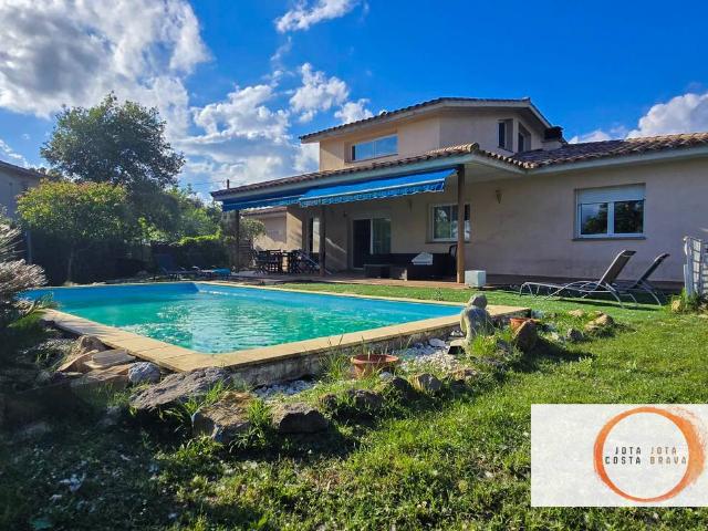 Casa chalet en Venta en Caldes de Malavella