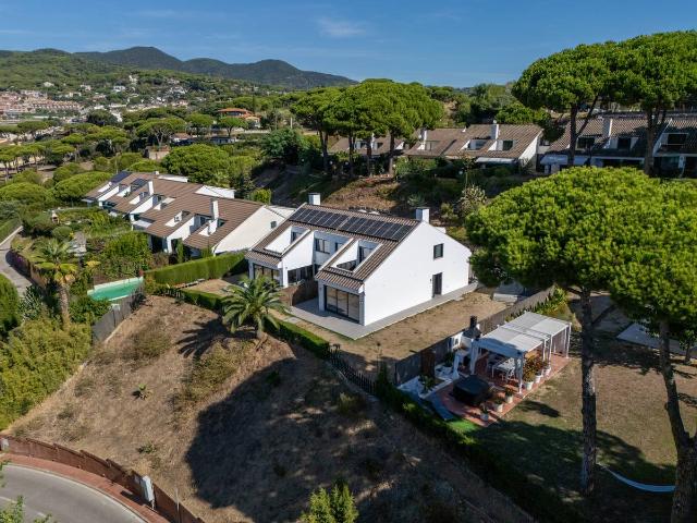 Casa chalet en Venta en Caldes d'Estrac