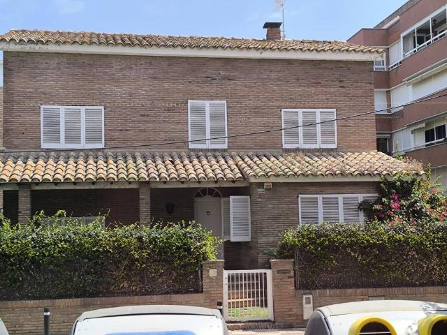 Casa chalet en Venta en Centre