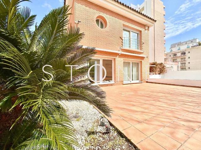 Casa chalet en Venta en Calella