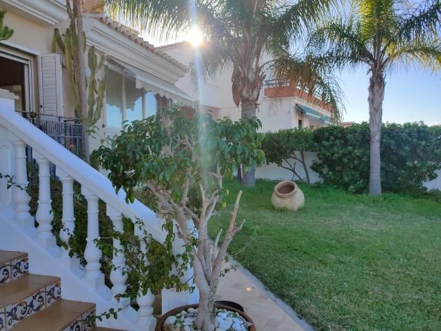 Casa chalet en Venta en Caleta de Vélez