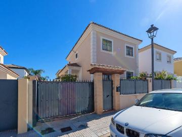Villa en venta en Alhaurín de la Torre - Piscina