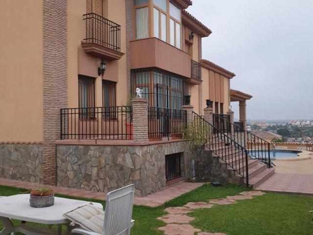 Casa chalet en Venta en Estación de Cártama