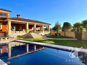 Casa chalet en Venta en Carbajosa de la Sagrada