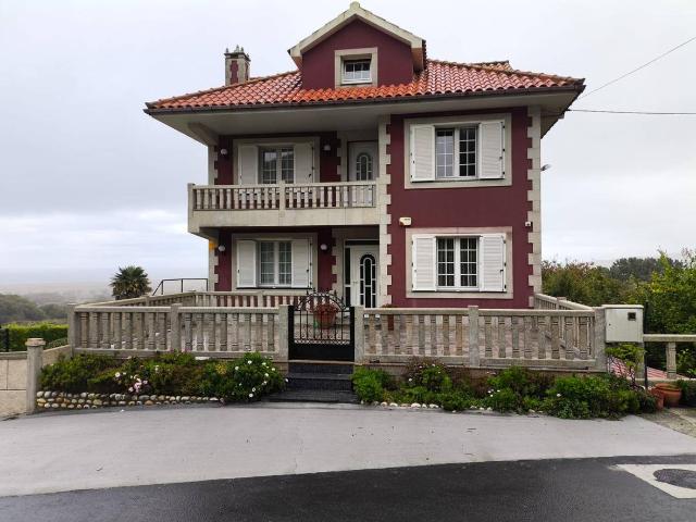 Casa chalet en Venta en Carballo