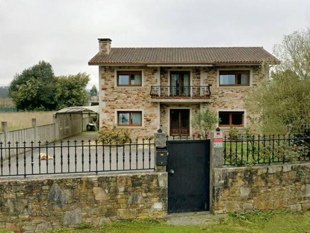 Casa chalet en Venta en Carballo